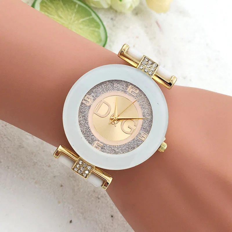 Luxury TOP DQG Brand Ladies Watch White Silicone Diamond Letter Waterproof Digital Quartz Wrist Watches For Women Montre Femme